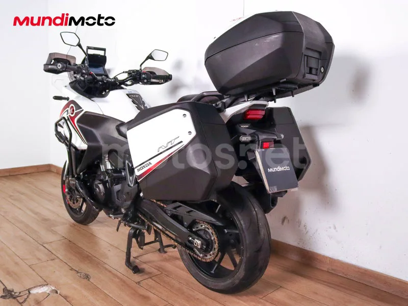 Honda NT1100 - Vista 8