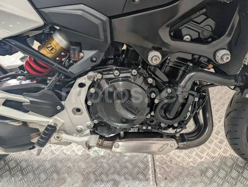 BMW F 900 R - Vista 19