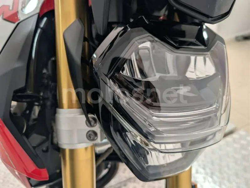 BMW F 900 R - Vista 10