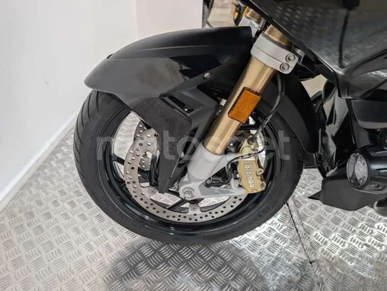 BMW R 1250 RT - Vista 22