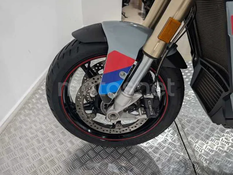 BMW S 1000 XR - Vista 22
