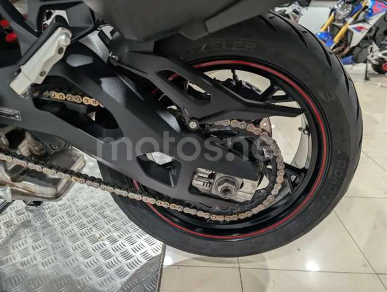 BMW S 1000 XR - Vista 25