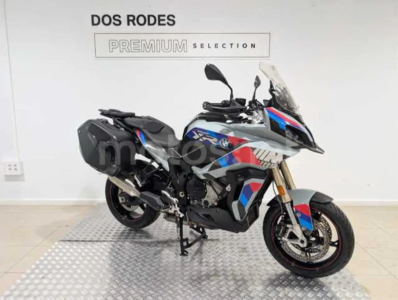 BMW S 1000 XR - Vista 4