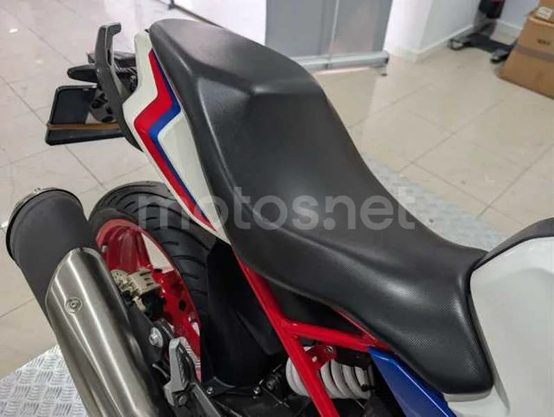 BMW G 310 R - Vista 17