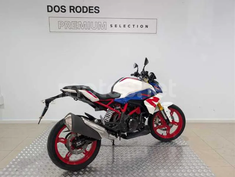 BMW G 310 R - Vista 7