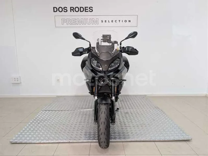 BMW F 900 XR - Vista 3