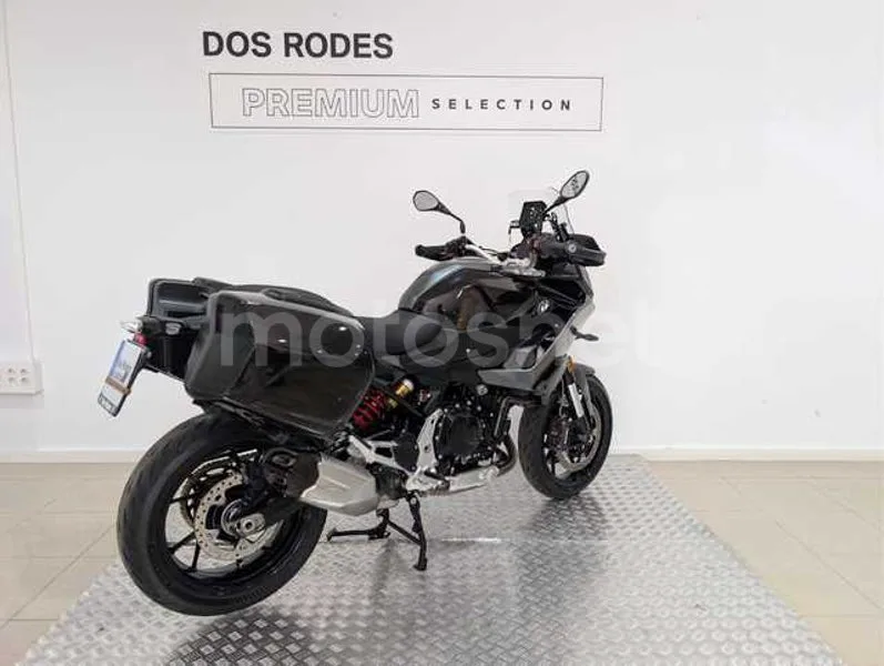 BMW F 900 XR - Vista 7