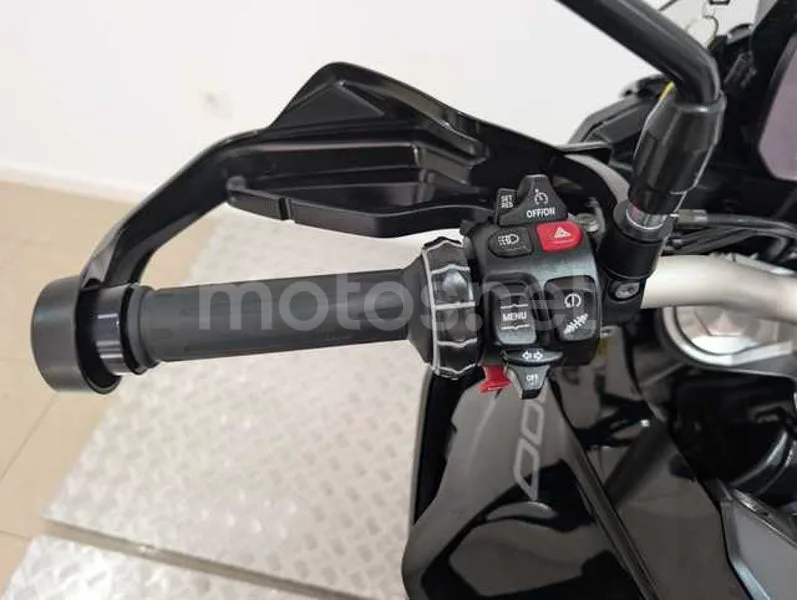 BMW F 900 XR - Vista 10