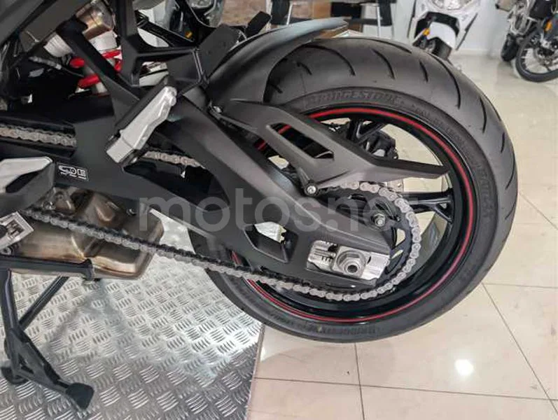 BMW S 1000 XR - Vista 25