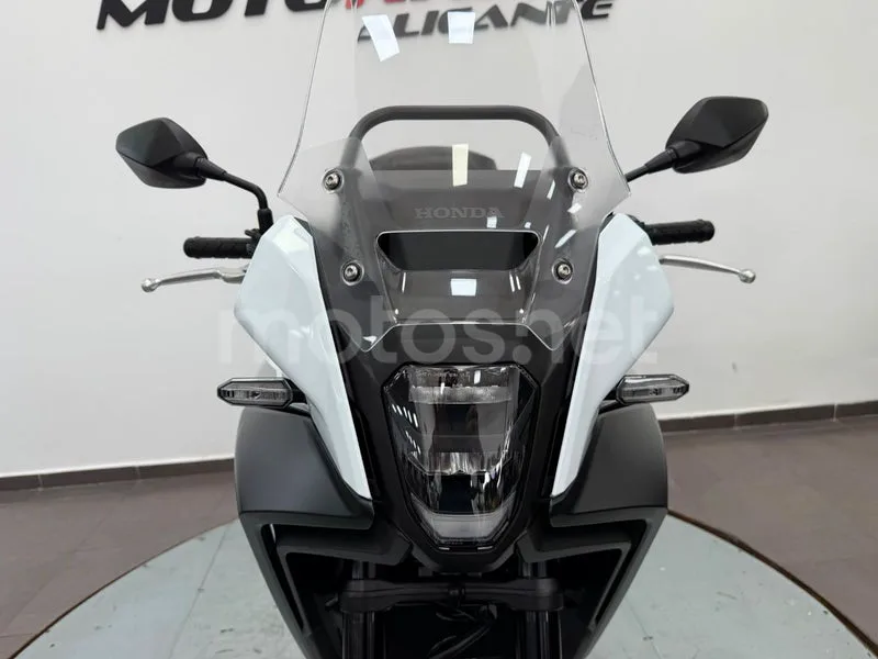 Honda NX500 - Vista 22