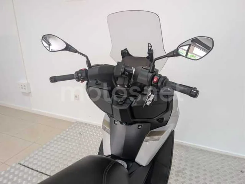 BMW C 400 GT - Vista 14