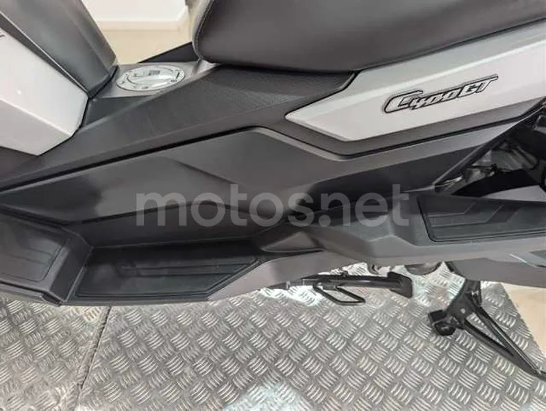 BMW C 400 GT - Vista 21