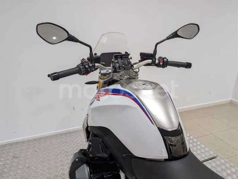 BMW R 1250 R - Vista 12