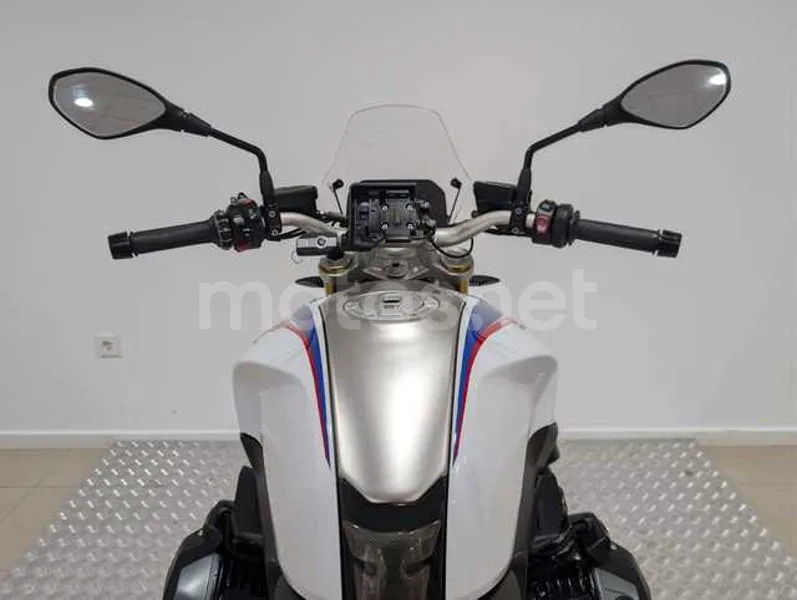 BMW R 1250 R - Vista 13