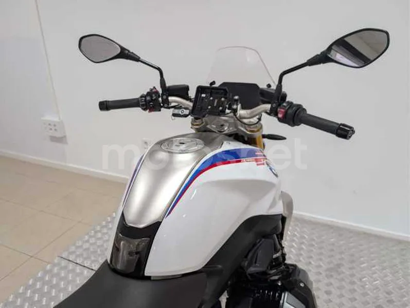 BMW R 1250 R - Vista 14