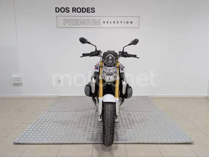 BMW R 1250 R - Vista 3