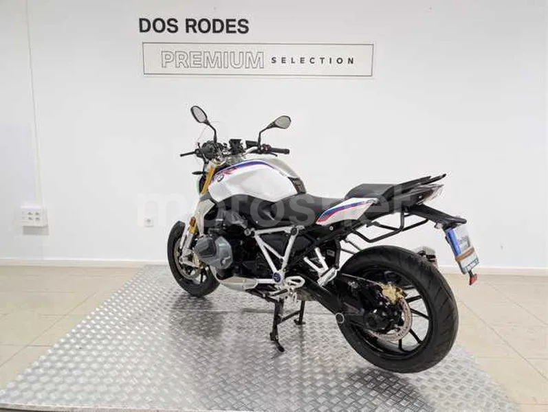 BMW R 1250 R - Vista 9