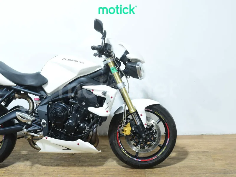 Triumph Street Triple - Vista 4