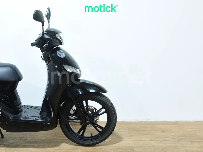 Peugeot Tweet 125 - Vista 4