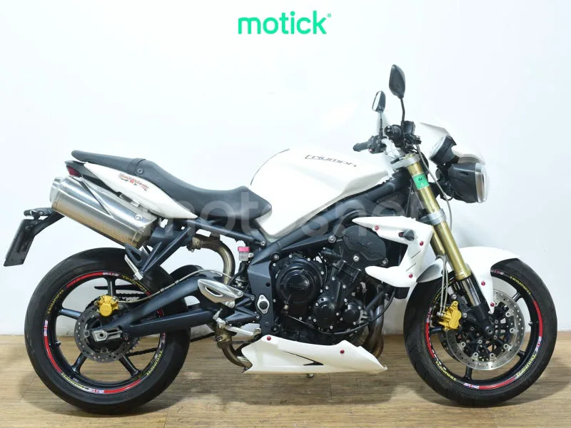 Triumph Street Triple 4180 € 2012 Sevilla - 2