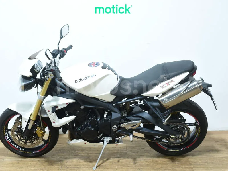 Triumph Street Triple - Vista 7