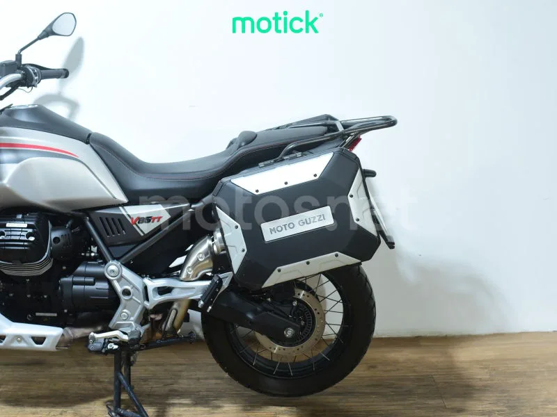 Moto Guzzi V85 TT - Vista 9