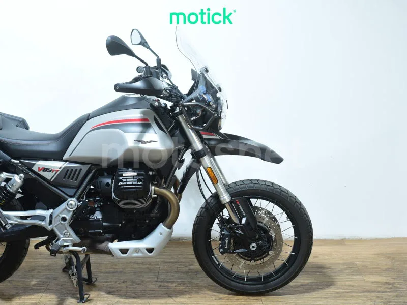 Moto Guzzi V85 TT - Vista 4