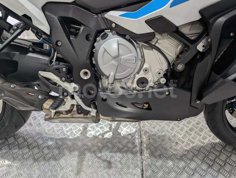 BMW M 1000 XR - Vista 20