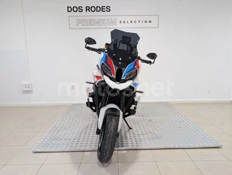 BMW M 1000 XR - Vista 3