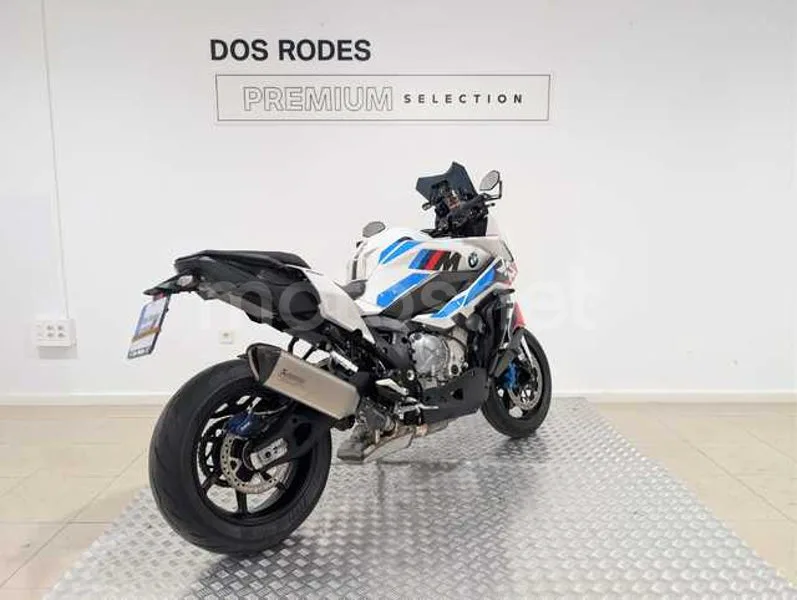 BMW M 1000 XR - Vista 7