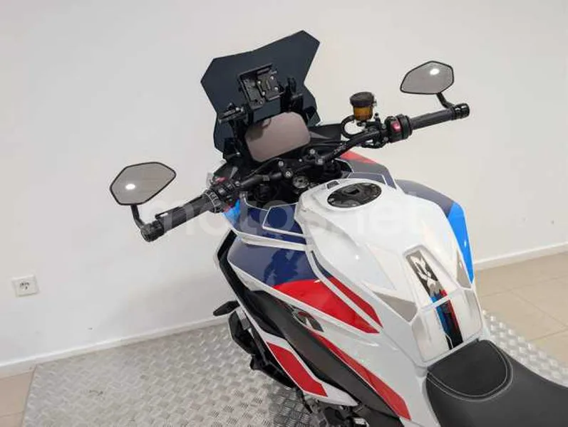 BMW M 1000 XR - Vista 10