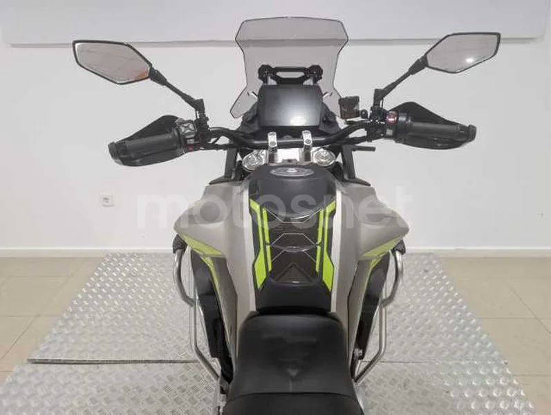 Voge 900DSX - Vista 13