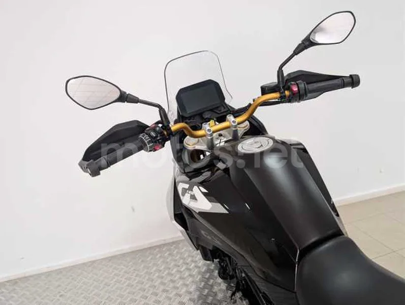 BMW F 450 GS - Vista 12