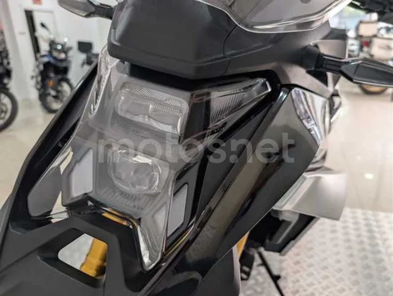 BMW F 450 GS - Vista 16