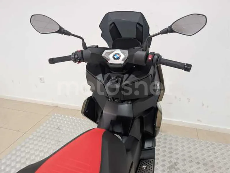 BMW C 400 X - Vista 15