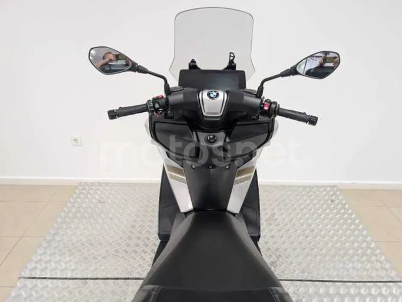 BMW C 400 GT - Vista 13