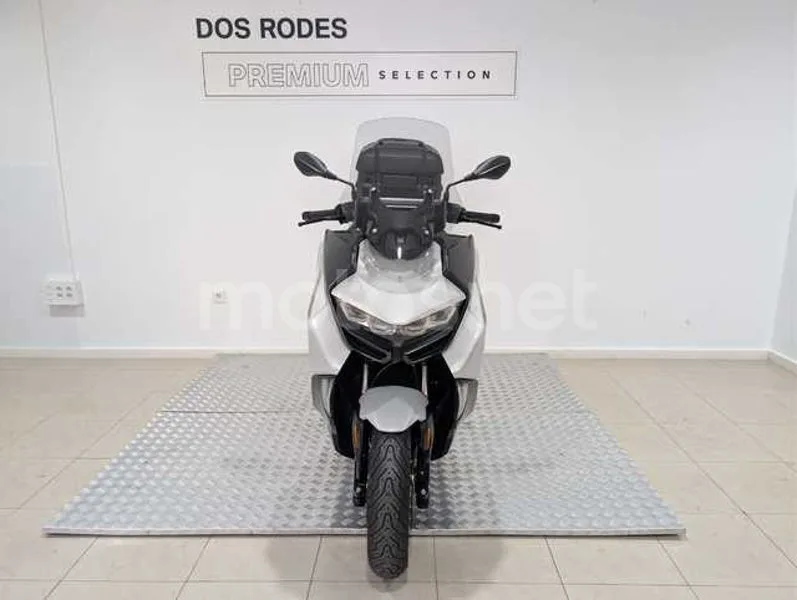 BMW C 400 GT - Vista 3