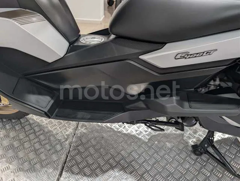 BMW C 400 GT - Vista 21
