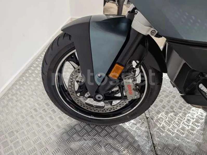 BMW R 1300 RT - Vista 20