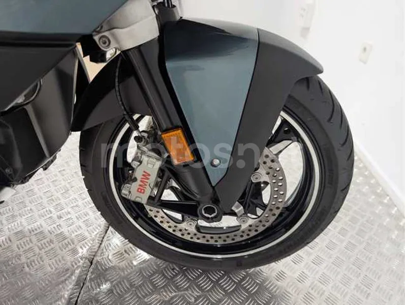 BMW R 1300 RT - Vista 21