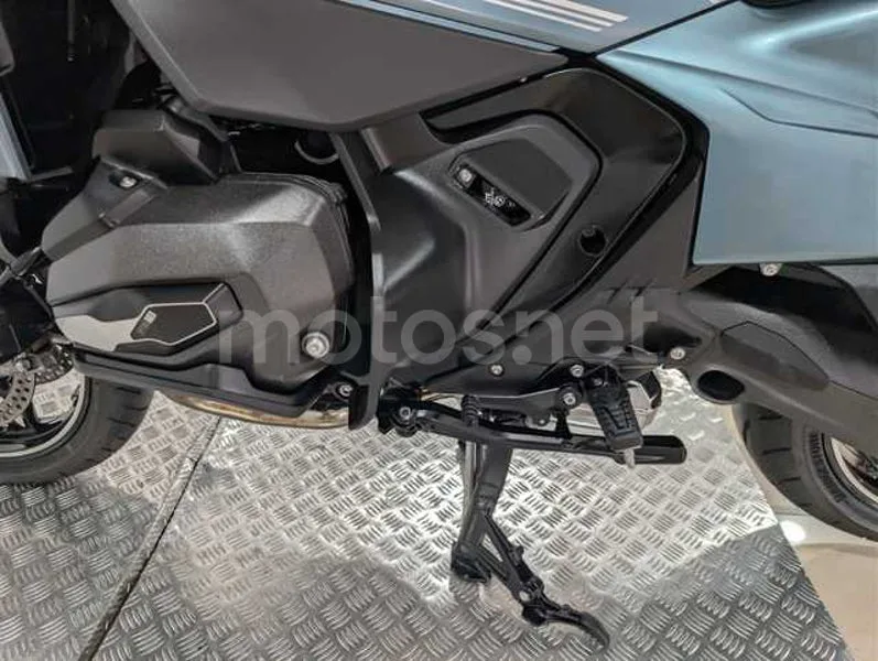 BMW R 1300 RT - Vista 23