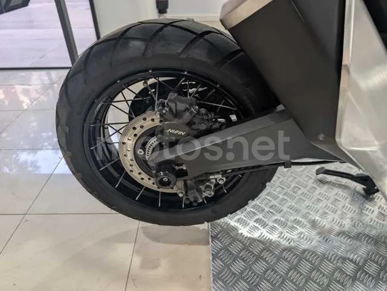 Honda X-ADV - Vista 24