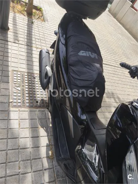 Honda PCX125 - Vista 4