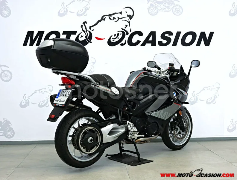BMW F 800 GT - Vista 3