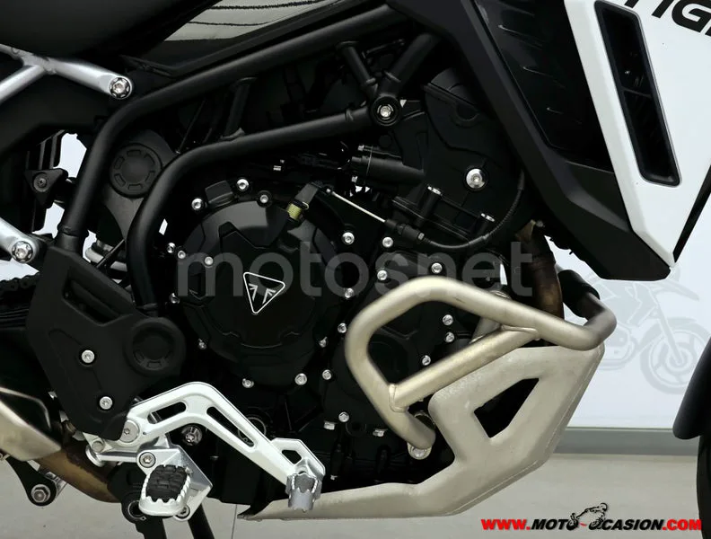 Triumph Tiger 900 - Vista 5