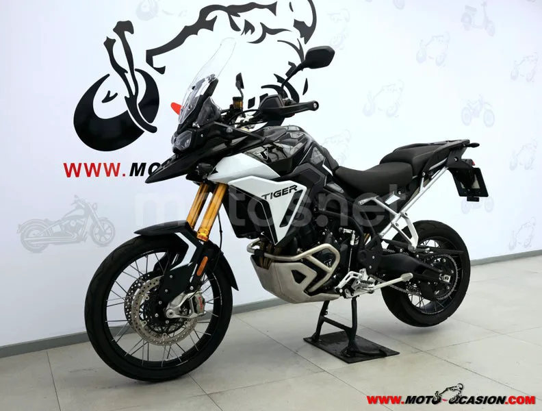 Triumph Tiger 900 - Vista 8