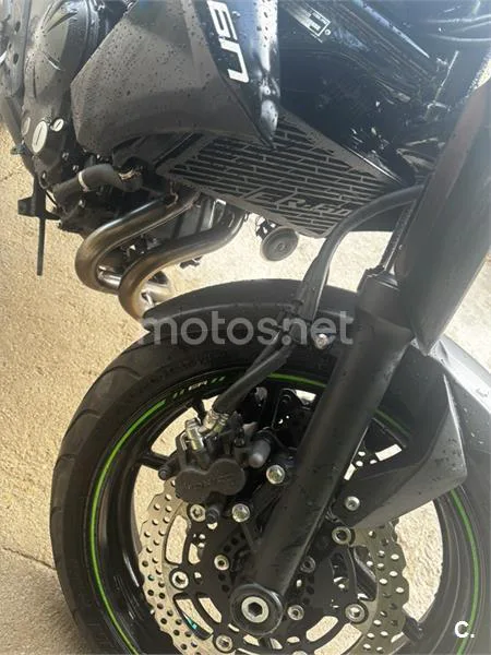 Kawasaki ER-6n - Vista 10