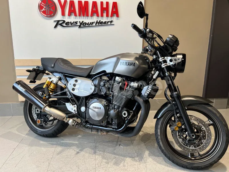 Yamaha XJR1300 5900 € 2016 Cantabria - 1