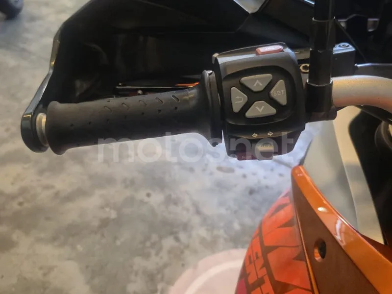 KTM 1190 Adventure - Vista 8