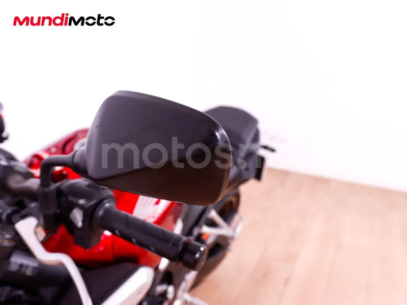 Honda CB650R - Vista 17